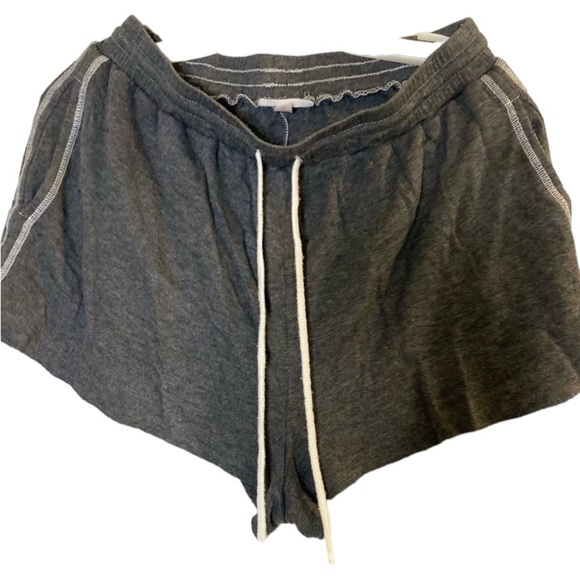Colsie Women's French Terry Lounge Shorts With Pockets Grey Sz Medium Lo… - Picture 3 of 6
